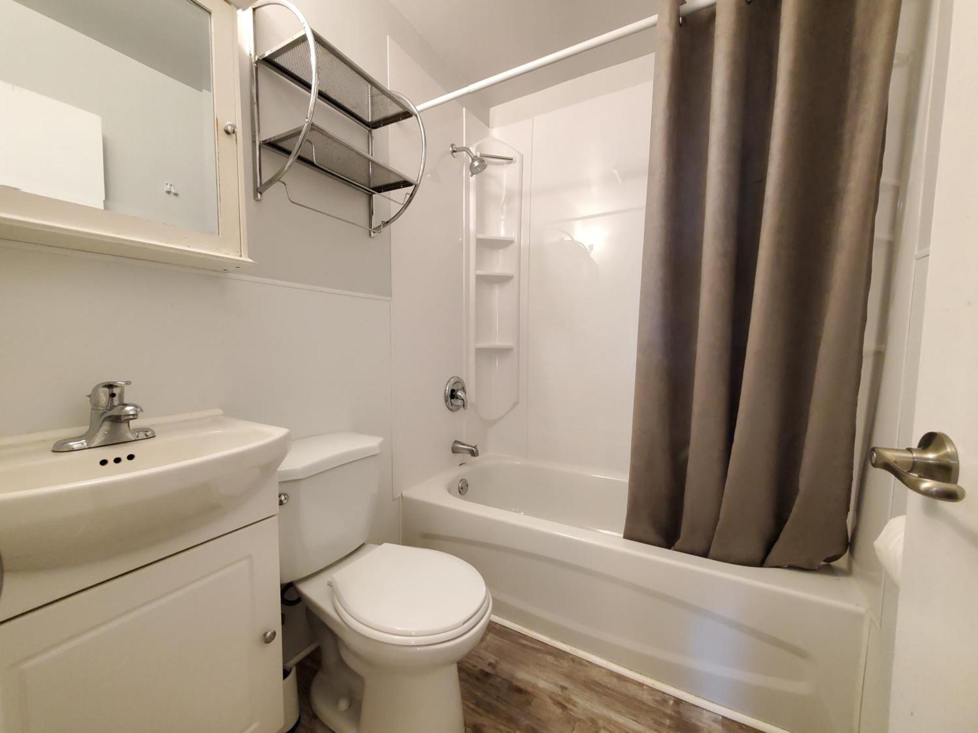 Modern Private 1Br Apt. W/Free Prkg + Fast Wi-Fi Су Сент Мари Екстериор снимка